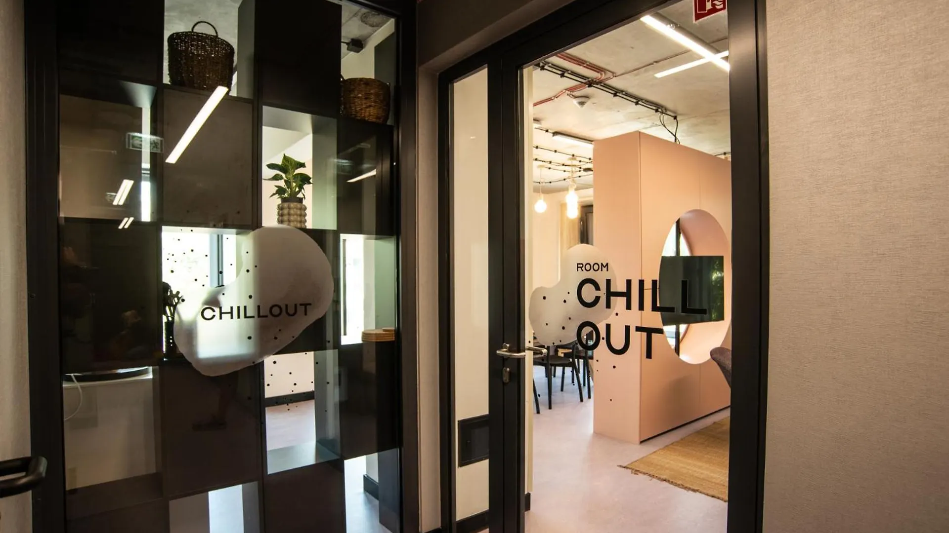 Ht Nest Coliving Apartment Warsaw Poland