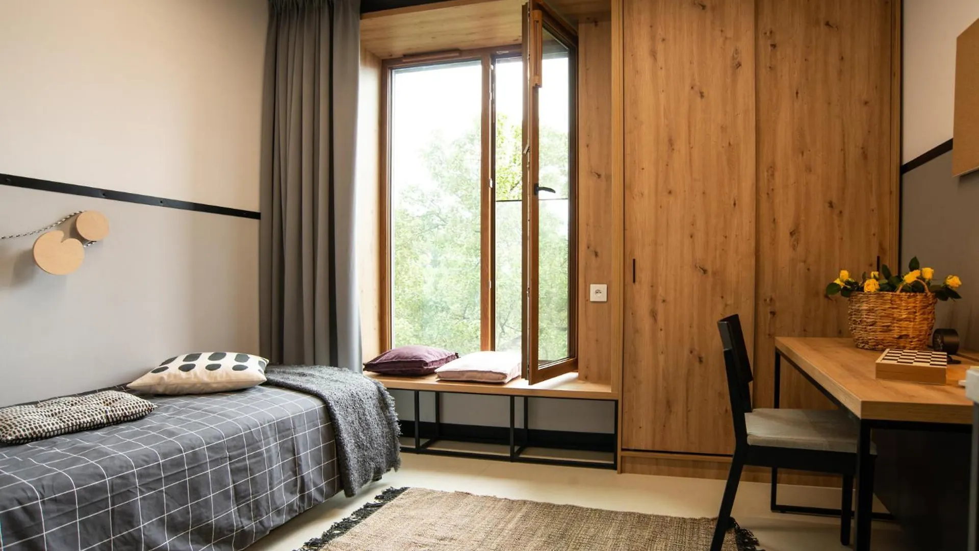 Ht Nest Coliving Apartment Warsaw Poland