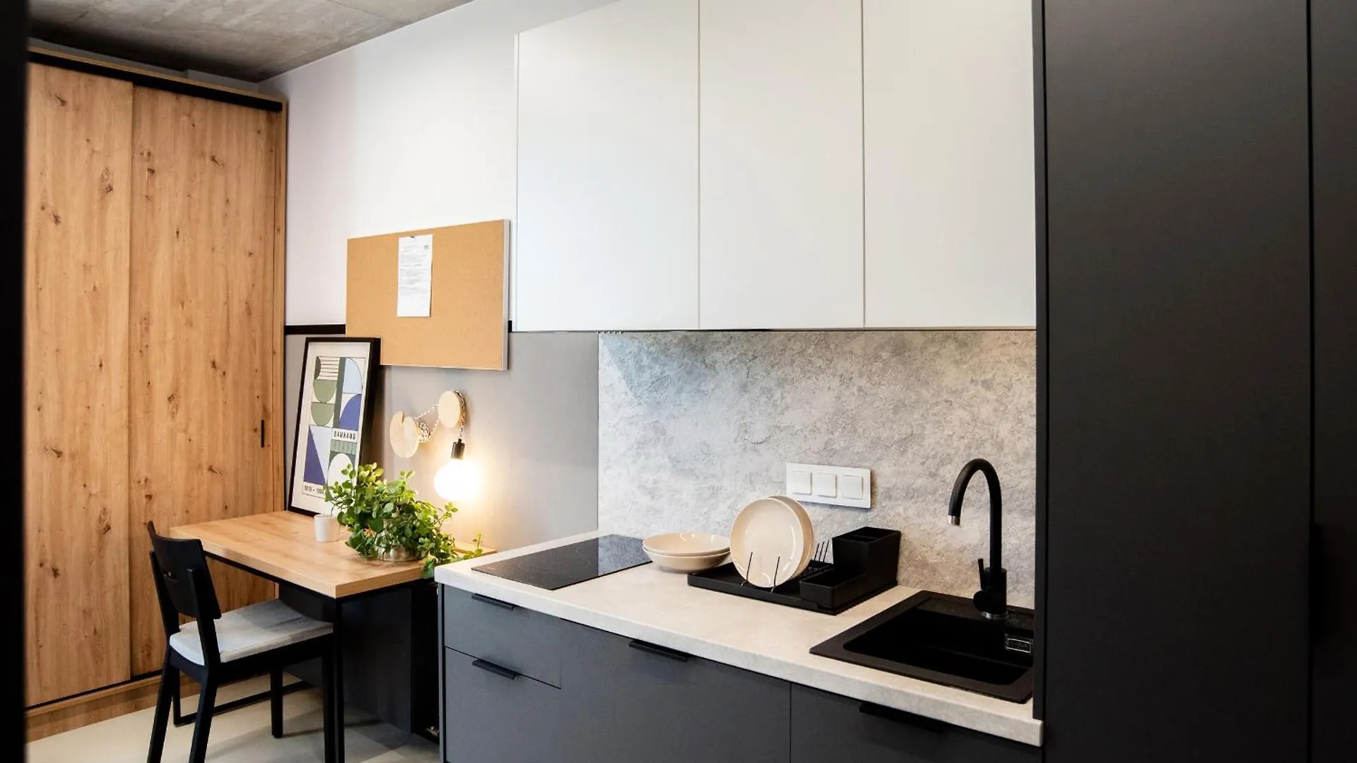 Ht Nest Coliving Apartment Warsaw